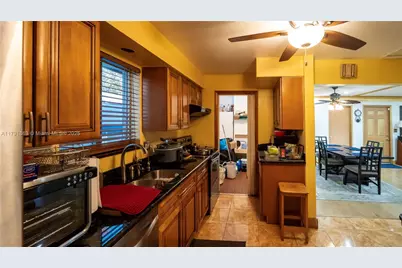 410 SW 31st Ave, Fort Lauderdale, FL 33312 - Photo 13