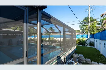 410 SW 31st Ave, Fort Lauderdale, FL 33312 - Photo 31