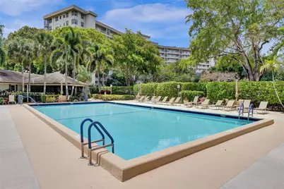 3520 Oaks Way #308, Pompano Beach, FL 33069 - Photo 31