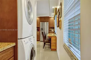 3520 Oaks Way, Pompano Beach, FL 33069 - Photo 25