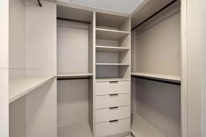 5255 Collins Ave #2J, Miami Beach, FL 33140 - Photo 23