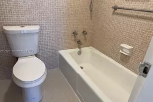 9381 E Bay Harbor Dr, Bay Harbor Islands, FL 33154 - Photo 31