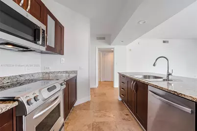 19900 E Country Club Dr #612, Aventura, FL 33180 - Photo 9