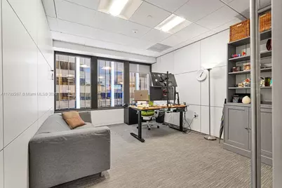 1 SE 3rd Ave, Miami, FL 33131 - Photo 19