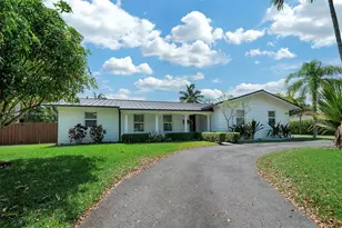 16840 SW 87th Ave, Palmetto Bay, FL 33157 - Photo 1