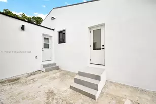 1854 SW 17th St, Miami, FL 33145 - Photo 31