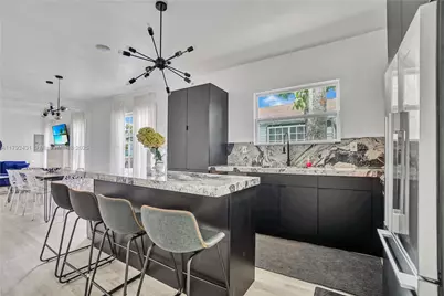 473 NE 61st St, Miami, FL 33137 - Photo 13