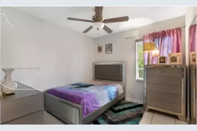 11233 W Model Cir W, Boca Raton, FL 33428 - Photo 9