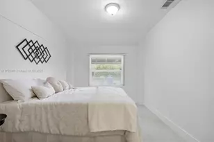 1810 NW 47th St, Miami, FL 33142 - Photo 21