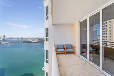 808 Brickell Key Dr #3007, Miami, FL 33131 - Photo 3