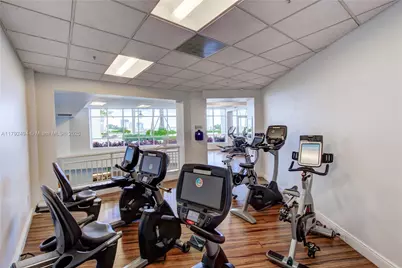 808 Brickell Key Dr #3007, Miami, FL 33131 - Photo 35