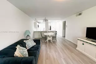 7950 W McNab Rd, Tamarac, FL 33321 - Photo 25