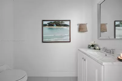 14951 Royal Oaks Ln (Renovated) #2105, North Miami, FL 33181 - Photo 27