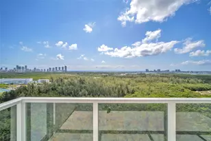 14951 Royal Oaks Ln (Renovated), North Miami, FL 33181 - Photo 19