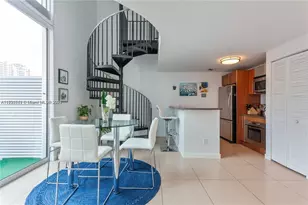 300 S Biscayne Blvd, Miami, FL 33131 - Photo 3