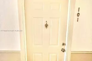 747 Michigan Ave, Miami Beach, FL 33139 - Photo 9