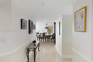 8855 Collins Ave, Surfside, FL 33154 - Photo 17