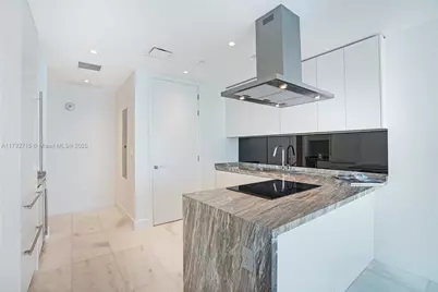 700 NE 26th Ter #3604, Miami, FL 33137 - Photo 7