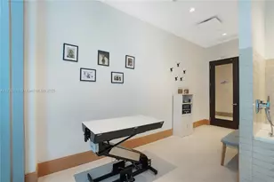 700 NE 26th Terrace, Miami, FL 33137 - Photo 31