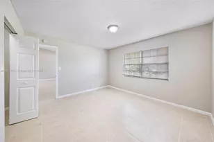 1251 SW 73rd Ave, North Lauderdale, FL 33068 - Photo 11