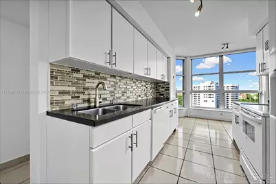 3530 Mystic Pointe Dr #2106, Aventura, FL 33180 - Photo 7