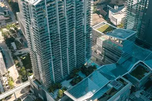 68 SE 6th St, Miami, FL 33131 - Photo 47