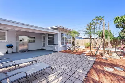 8420 Taft St, Pembroke Pines, FL 33024 - Photo 27