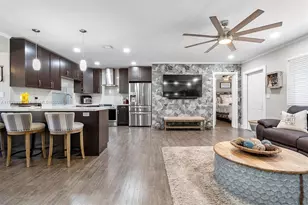 8420 Taft St, Pembroke Pines, FL 33024 - Photo 11