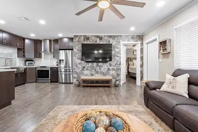 8420 Taft St, Pembroke Pines, FL 33024 - Photo 5