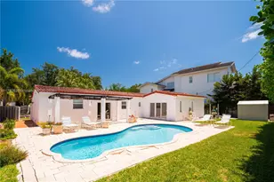 310 Woodcrest Rd, Key Biscayne, FL 33149 - Photo 17