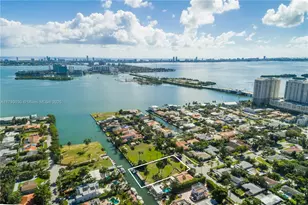 1095 NE 83rd St, Miami, FL 33138 - Photo 1