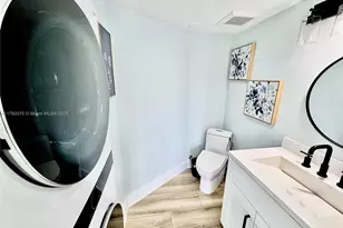 2415 NW 16th St Rd, Miami, FL 33125 - Photo 17