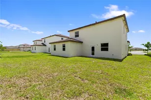 2912 SE 23rd Ave, Homestead, FL 33035 - Photo 13