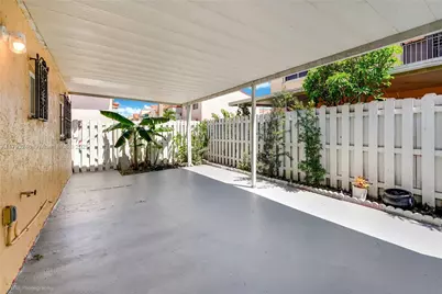 7724 W 29th Ln #101-38, Hialeah, FL 33018 - Photo 11