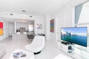 950 Brickell Bay Dr, Miami, FL 33131 - Photo 9
