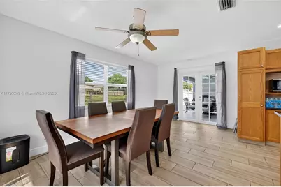 8588 NW 27th Dr, Coral Springs, FL 33065 - Photo 29