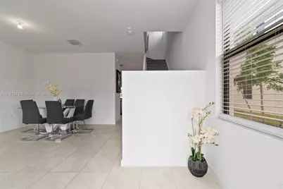 12901 SW 232nd Ln, Homestead, FL 33032 - Photo 5