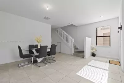 12901 SW 232nd Ln, Homestead, FL 33032 - Photo 7