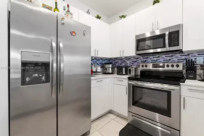 12901 SW 232nd Ln, Homestead, FL 33032 - Photo 13