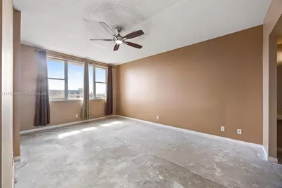 4350 Hillcrest Dr #1016, Hollywood, FL 33021 - Photo 7