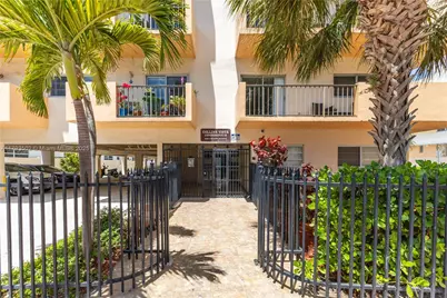 1150 Collins Ave #403, Miami Beach, FL 33139 - Photo 31