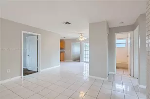 6437 Custer St, Hollywood, FL 33024 - Photo 5