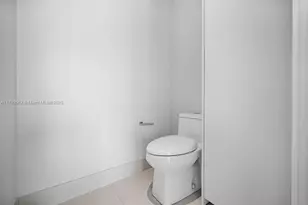 650 NE 32nd St, Miami, FL 33137 - Photo 39