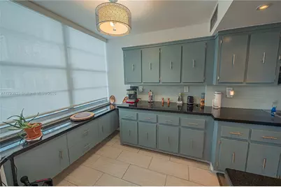 301 174th St #401, Sunny Isles Beach, FL 33160 - Photo 15