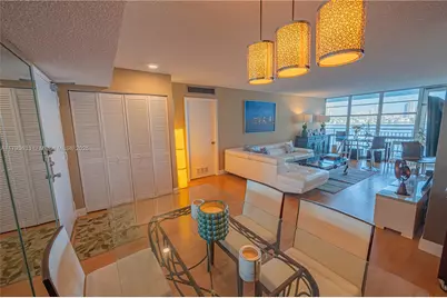 301 174th St #401, Sunny Isles Beach, FL 33160 - Photo 11