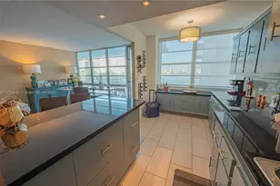 301 174th St, Sunny Isles Beach, FL 33160 - Photo 17