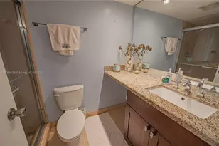 301 174th St, Sunny Isles Beach, FL 33160 - Photo 19