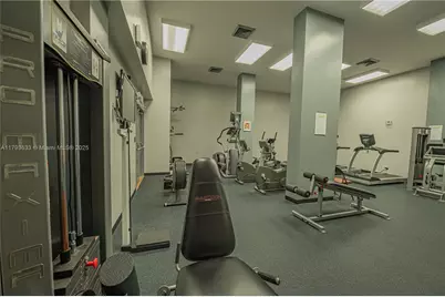 301 174th St #401, Sunny Isles Beach, FL 33160 - Photo 39