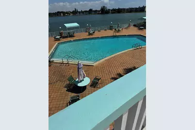 18555 NE 14th Ave #602, Miami, FL 33179 - Photo 1