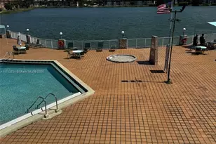 18555 NE 14th Ave, Miami, FL 33179 - Photo 21